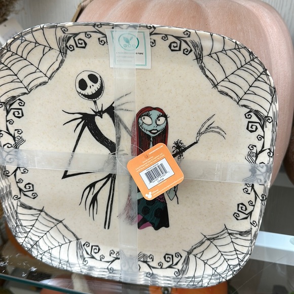 Nightmare Before Christmas plates - Picture 5 of 5